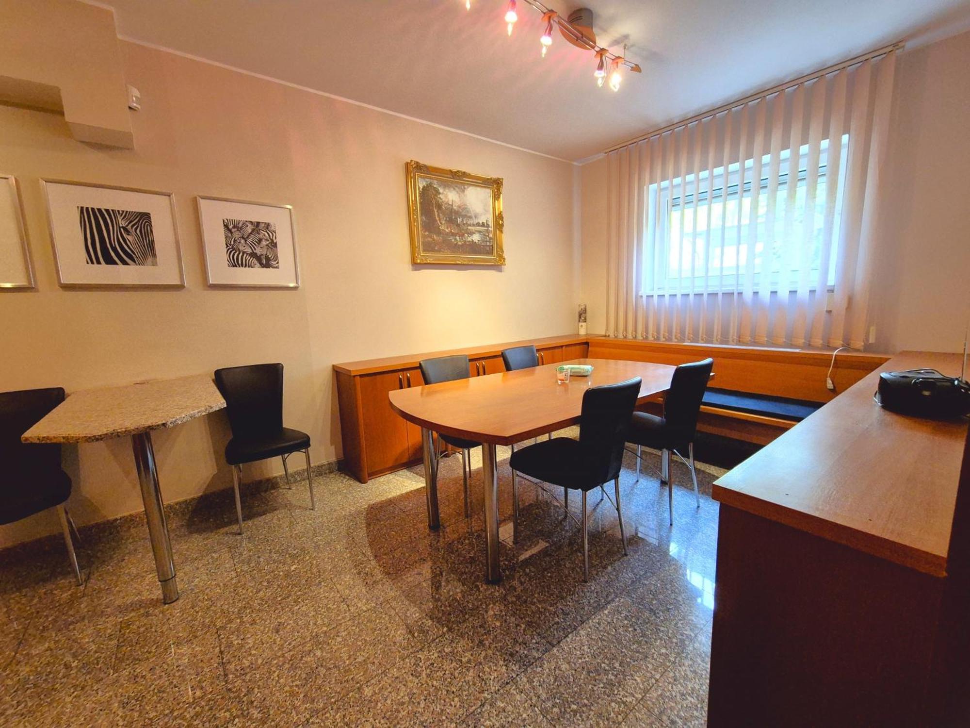 Zen Zone Hostel Μπρατισλάβα Εξωτερικό φωτογραφία