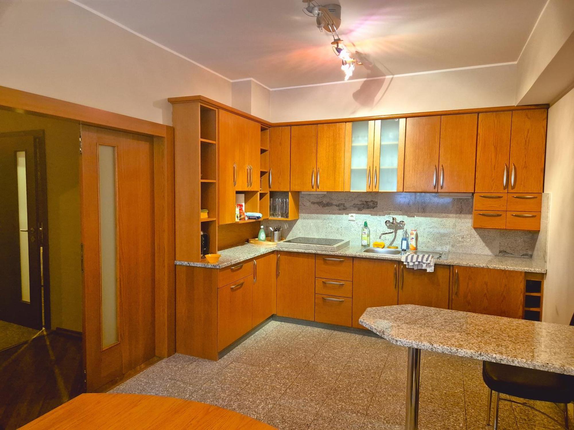 Zen Zone Hostel Μπρατισλάβα Εξωτερικό φωτογραφία